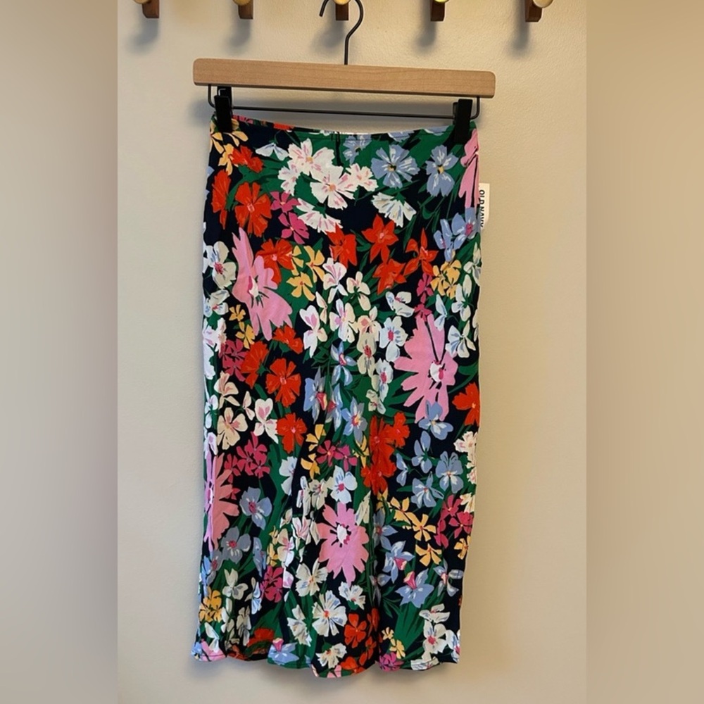NWT Old Navy Multicolor Floral Midi Skirt XS Petite